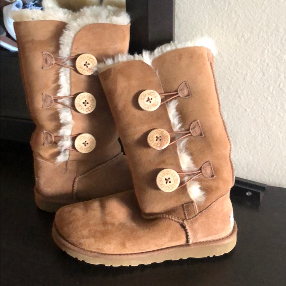 Ugg High top boots